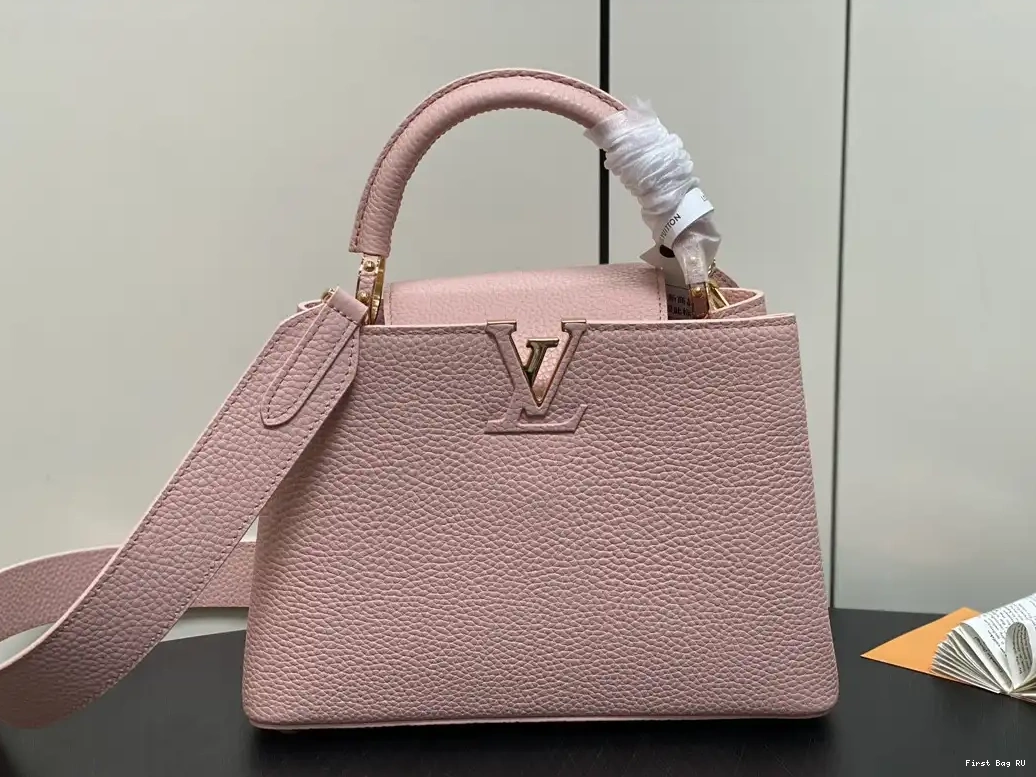 BB-27*18*9CM LOUIS CAPUCINES VUITTON 0520